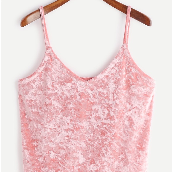 ROMWE Tops - Baby pink velvet top
